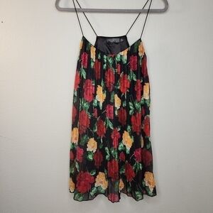 Missguided Pleated floral dress size 6